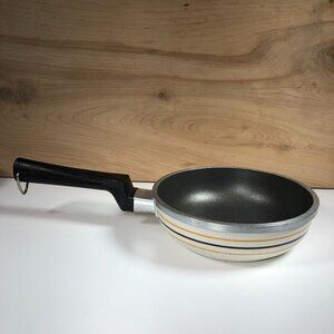 Regal Fry Sauce Pan Cream Stripe Silverstone Nonstick Vintage Cast Aluminum 1 Qt